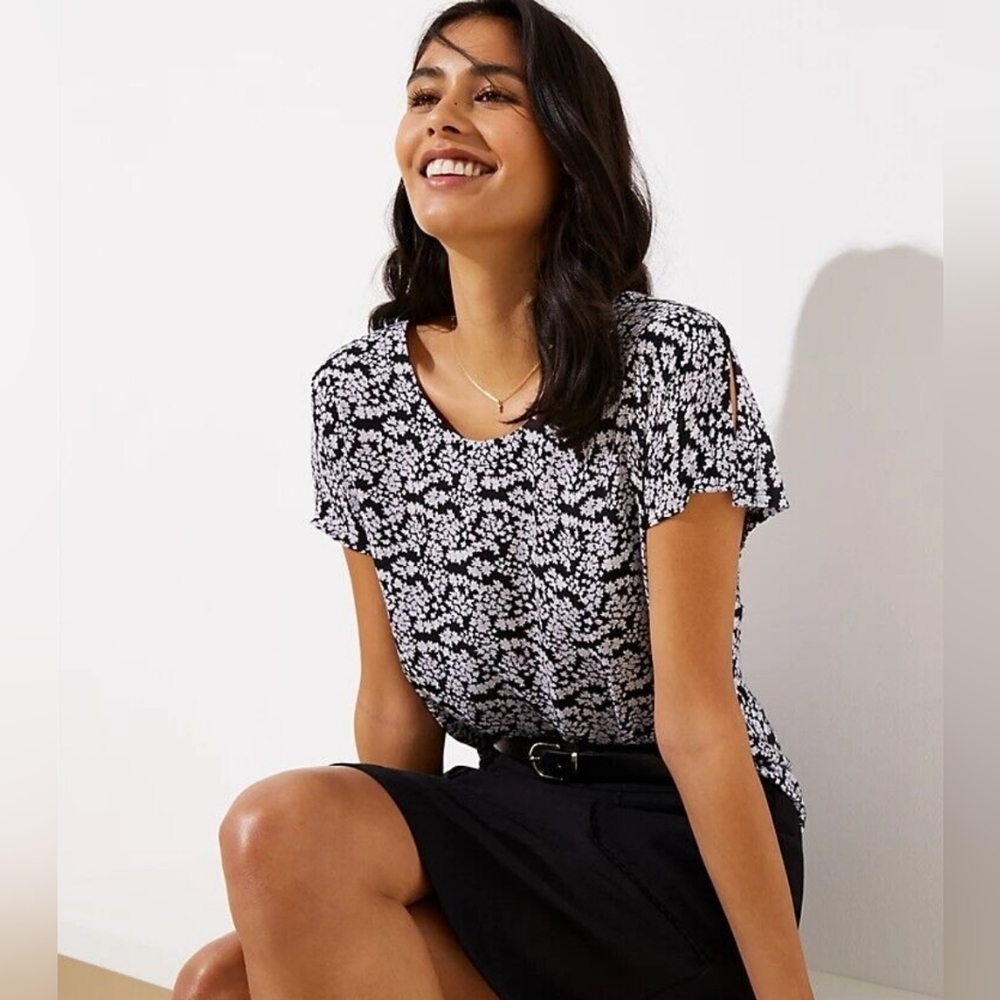 LOFT split sleeve mixed media floral tee